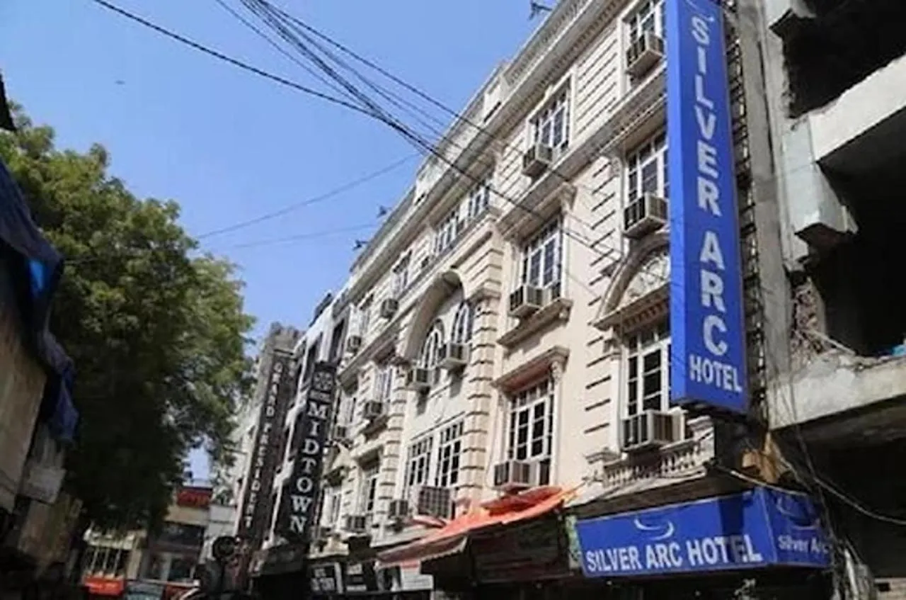 Hotel Silver Arc - Karol Bagh New Delhi